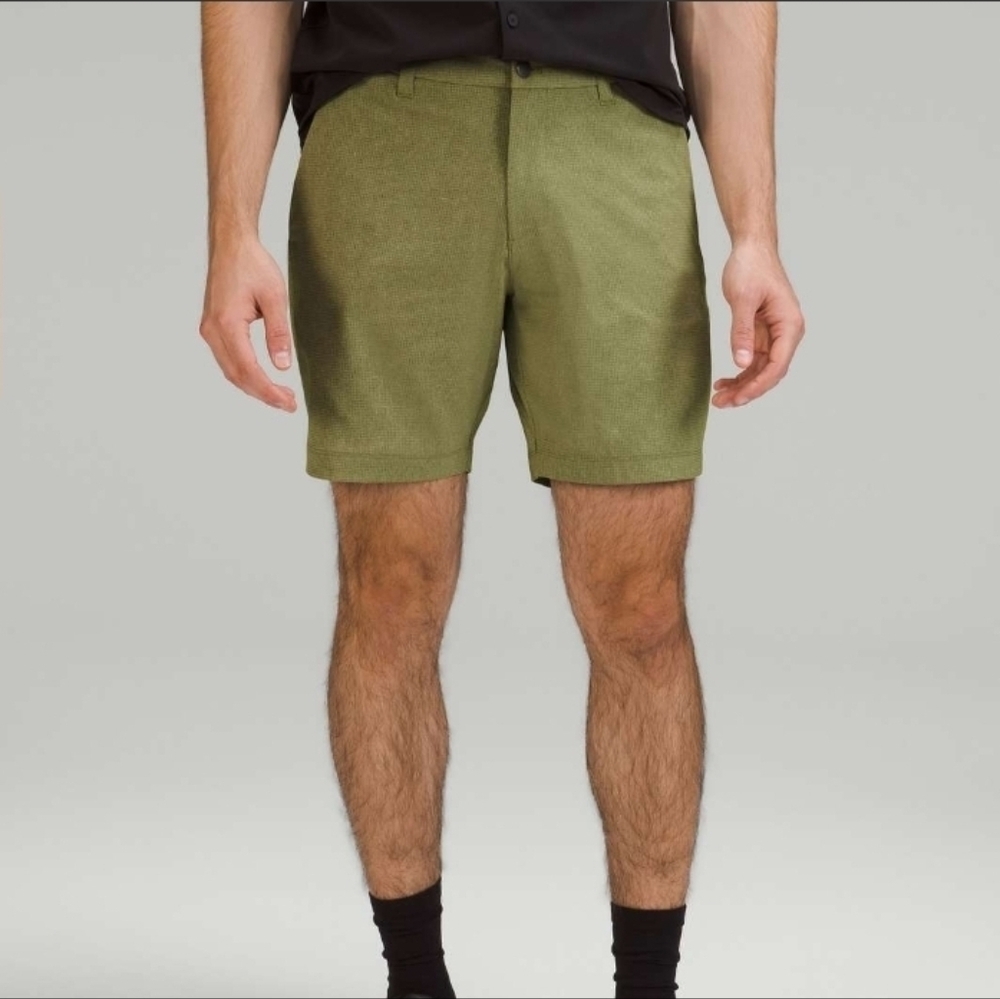 Lululemon Commission Short